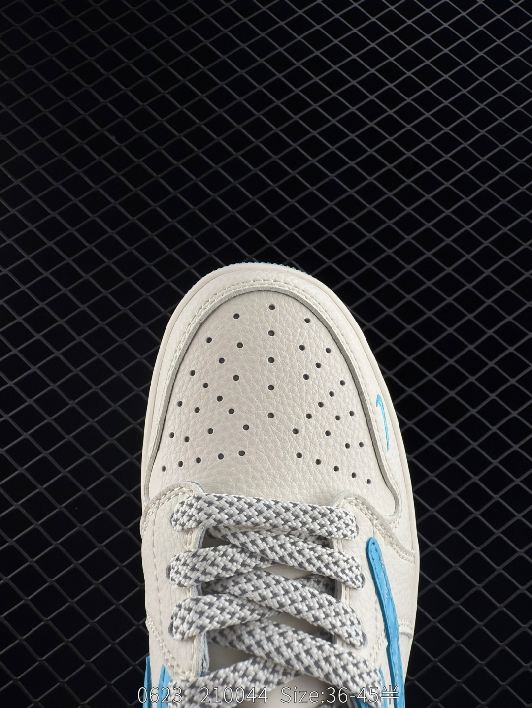 Nike Air Jordan 1 x Travis Scott AJ1